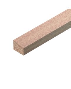 RED HARDWOOD WEDGE MOULDING 12 x 15mm x 2.4m  -  HTM888